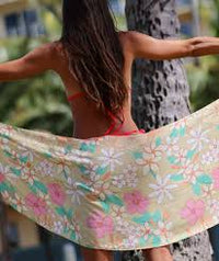 Kailua Blooms Mini Pareo