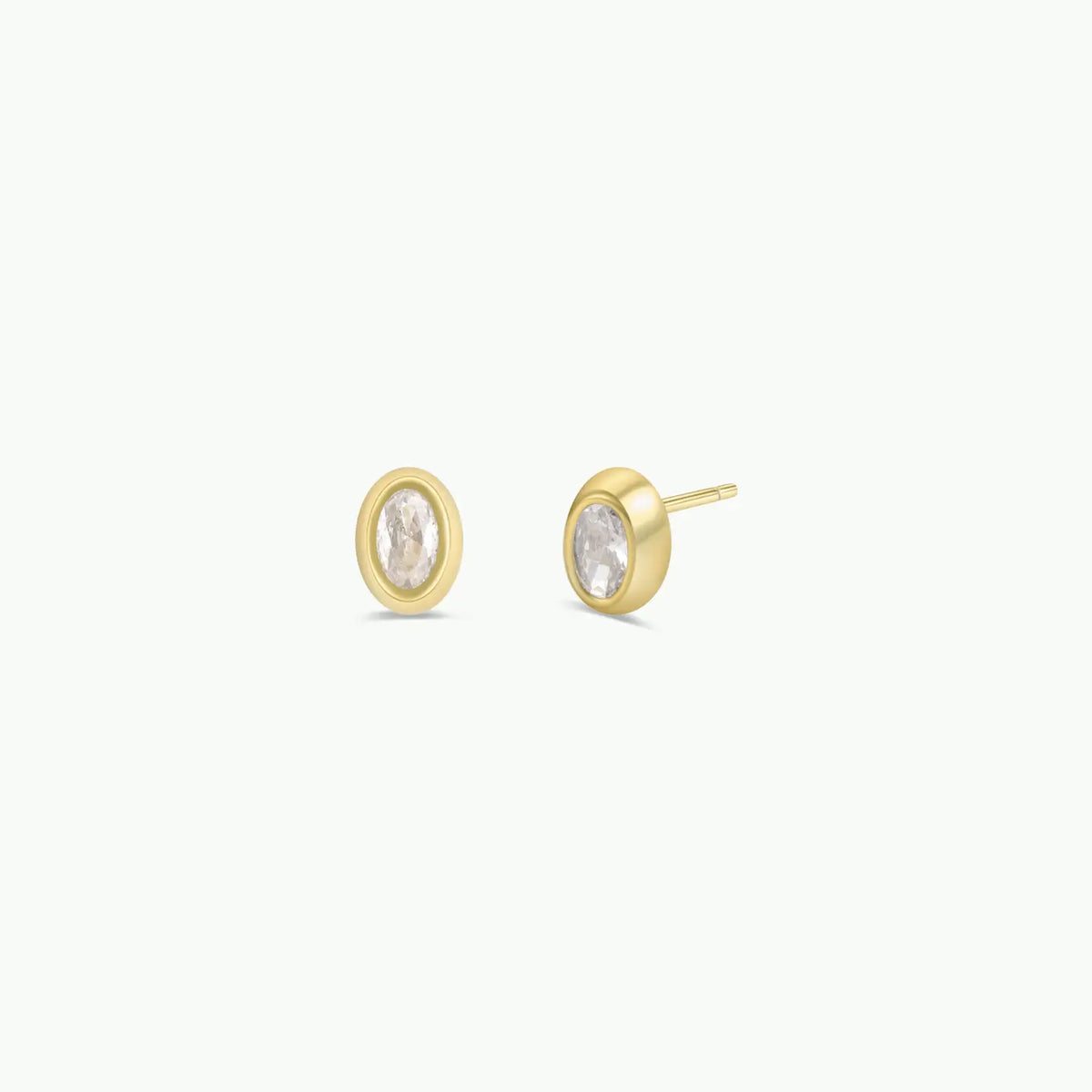Oval Bezel - White CZ