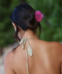 Single Opihi Hair Clip Pink