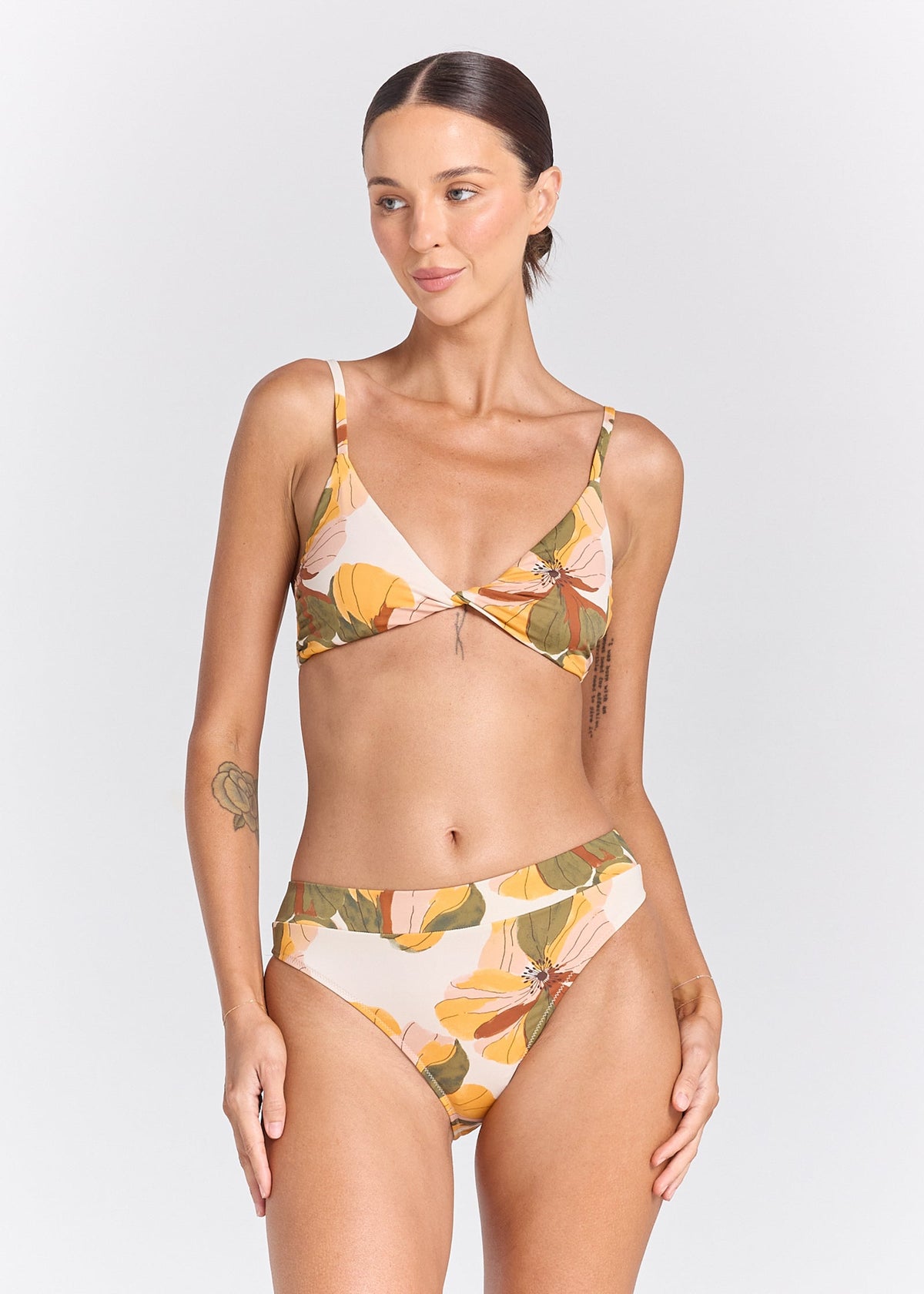 Cabana Bottom Tropics