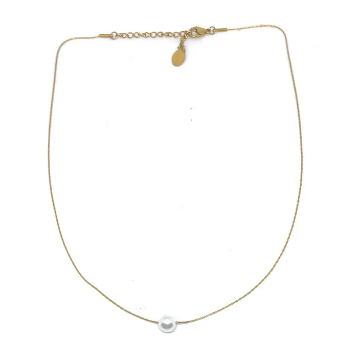 Naomi Floating Pearl Necklace