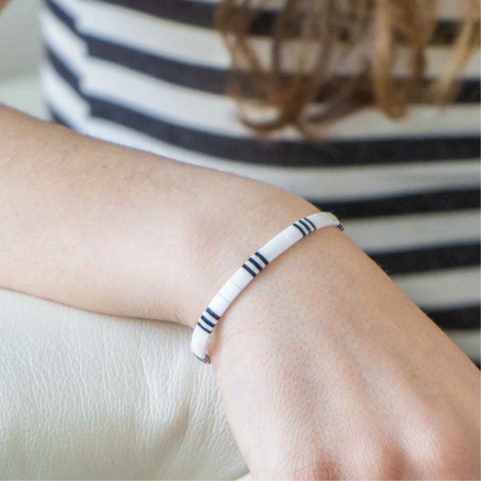Wannabe - Tila Bead Bracelet | Single: 6.50 Inches - M