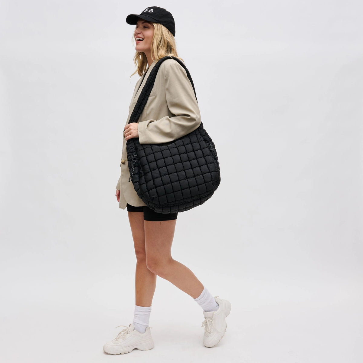 Revive Puffer Hobo Bag Black