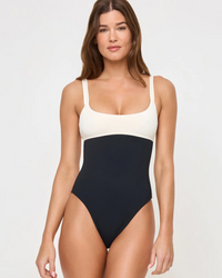 Descanso One Piece Black/Cream