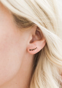 Crawler Earrings Black