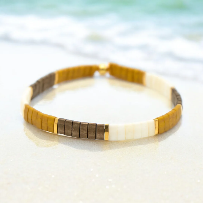 Desert Sands- Tila Bead Bracelet | Single: 6.50 Inches - M