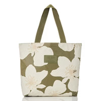 Cassia Day Tripper Olive/Sandstone