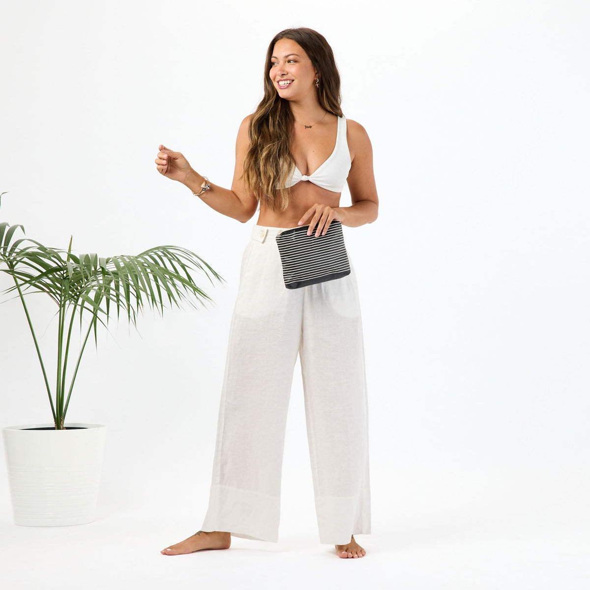 Tiare Dots Small Pouch