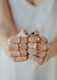 Gold Rings - Ridged: 8