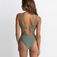 Classic Crop Top Olive