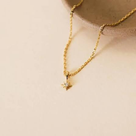 Tiny Star Necklace