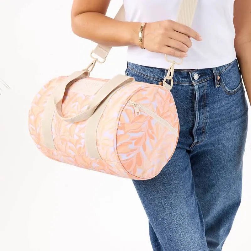 Lei Stand Stubby Duffle Peachy