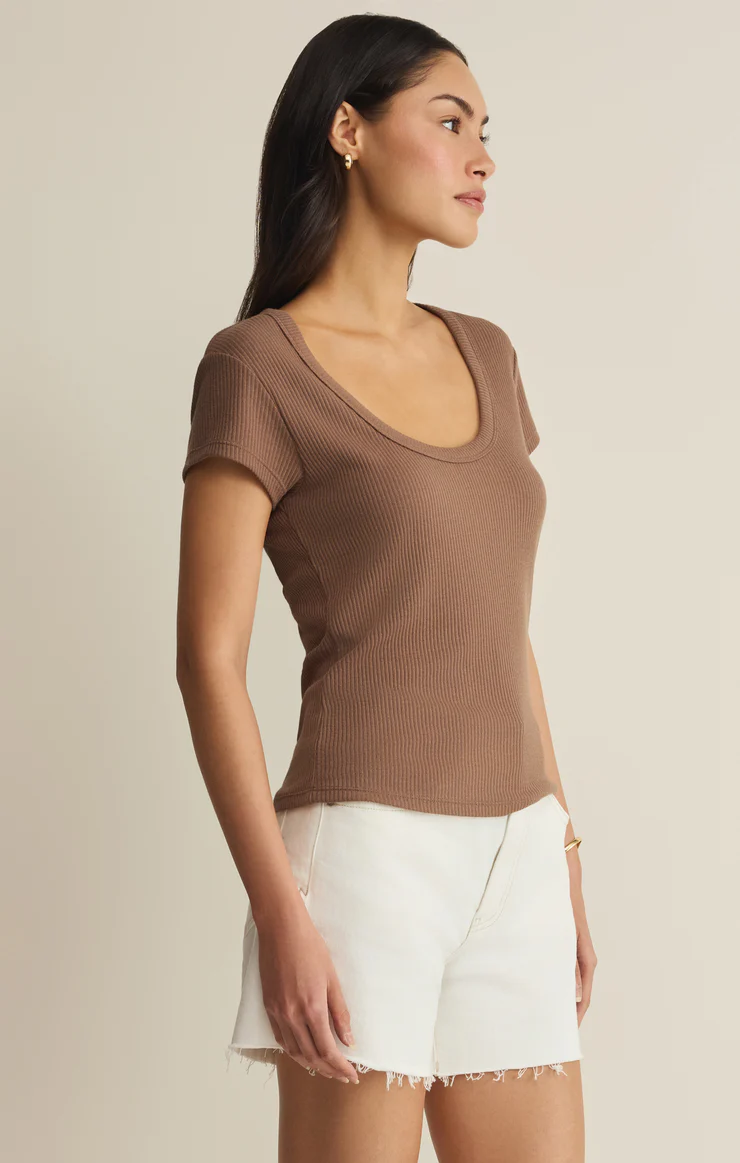 Leisurely Scoop Neck Tee Palo Santo