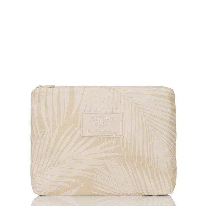 Areca Mid Pouch Latte on Sandstone