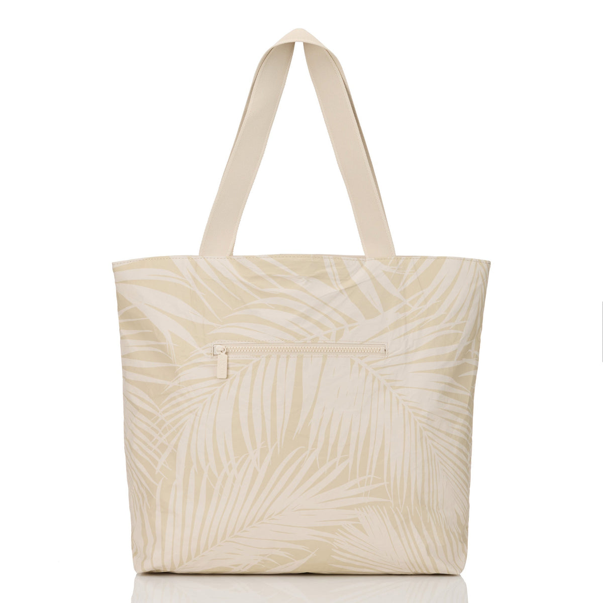 Areca Day Tripper Latte on Sandstone