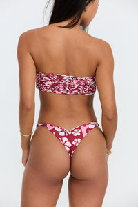 Alana Bottom Pape’ete