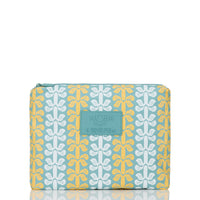 Lei Life Mid Pouch Honey on Tide