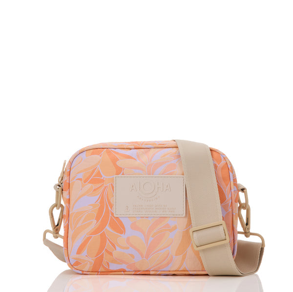 Lei Stand  Le Tour Peachy