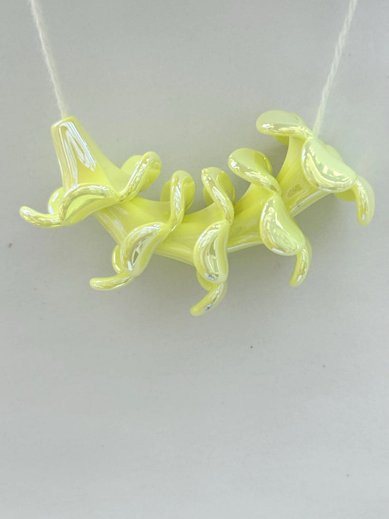 Make Your Own Puakenikeni Lei Yellow