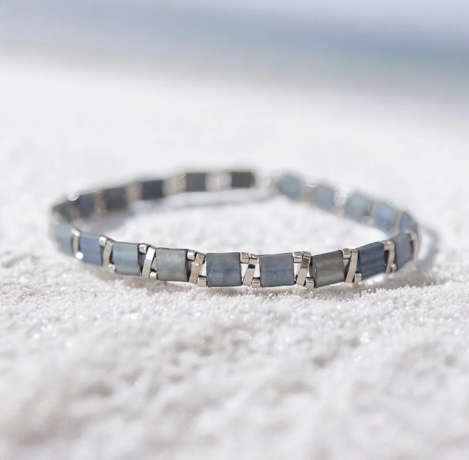 Collison - Tila Bead Bracelet | Single: 6.25 Inches - S