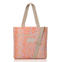Lei Stand Daily Tote Peachy