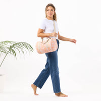 Lei Stand Stubby Duffle Peachy