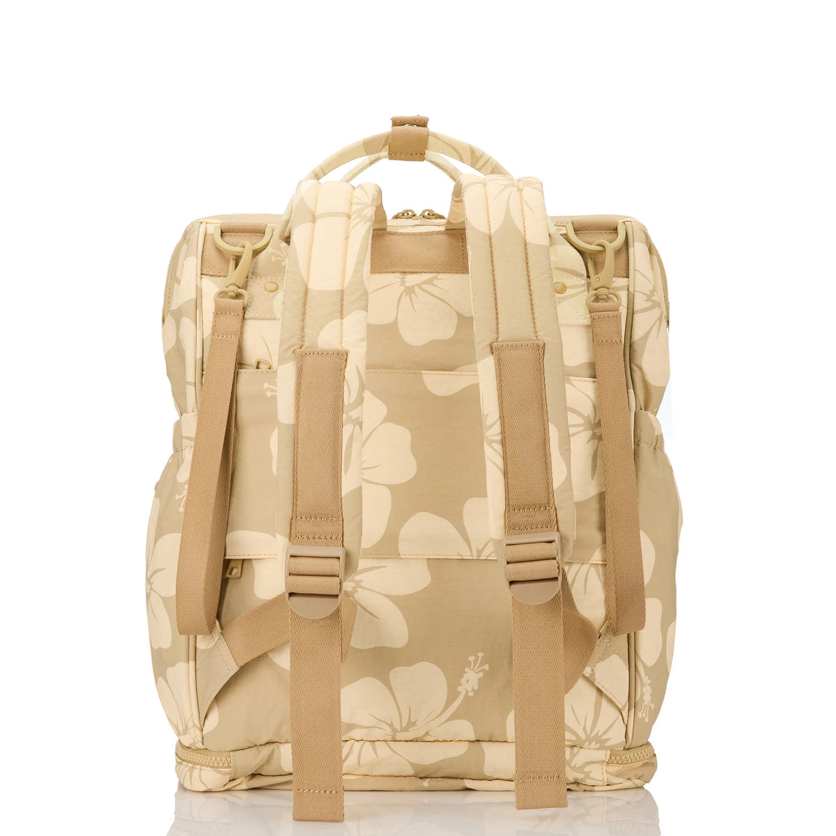 Le Bebe in Creme on Dune