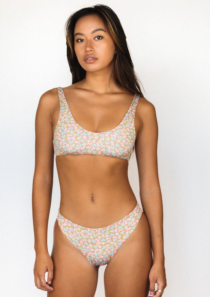 MAI Underwear – The Bikini Market