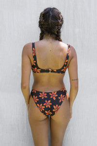 Ruby Bottom Papaya Lily