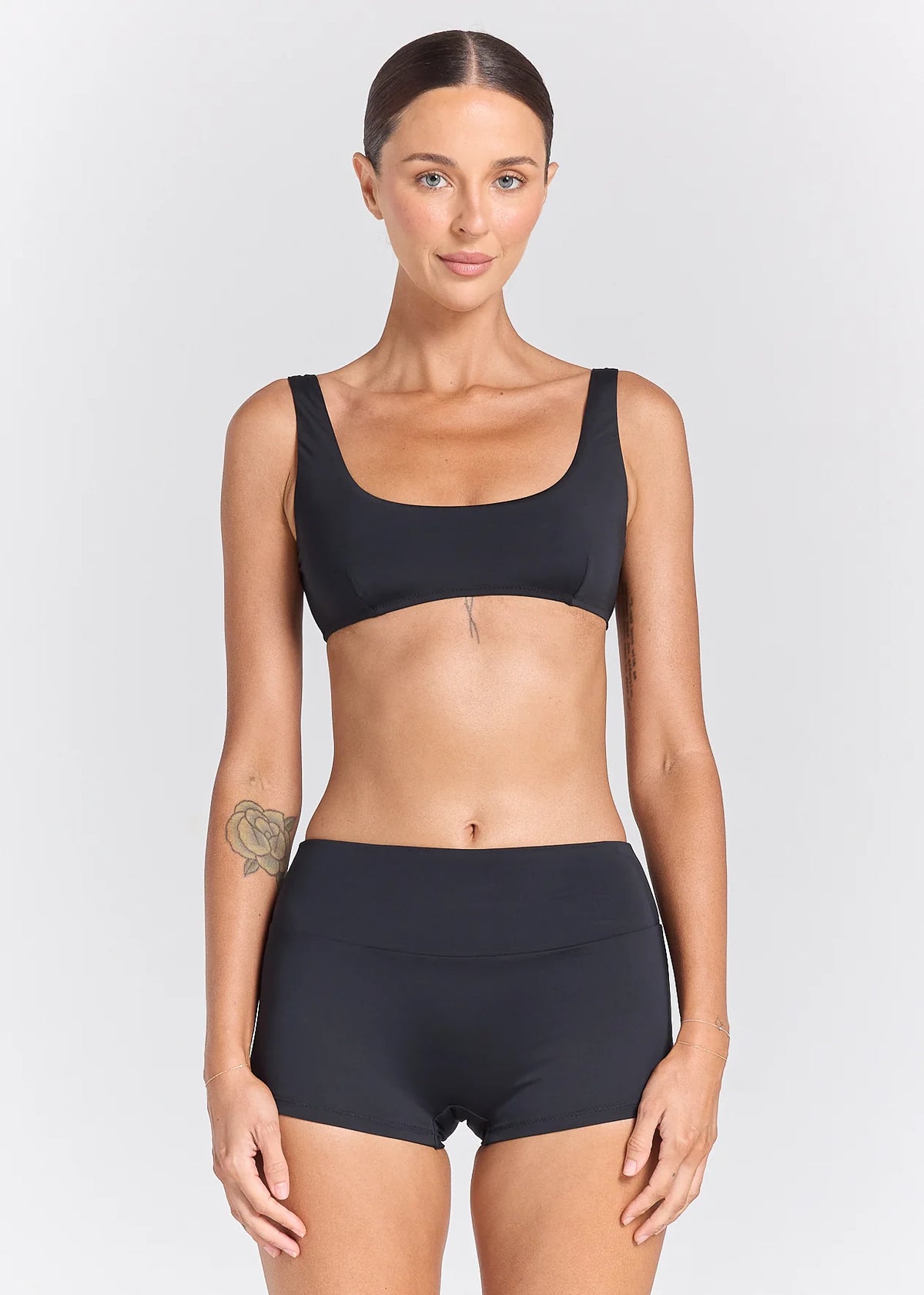 Essentials Surf Bottom Black Sand