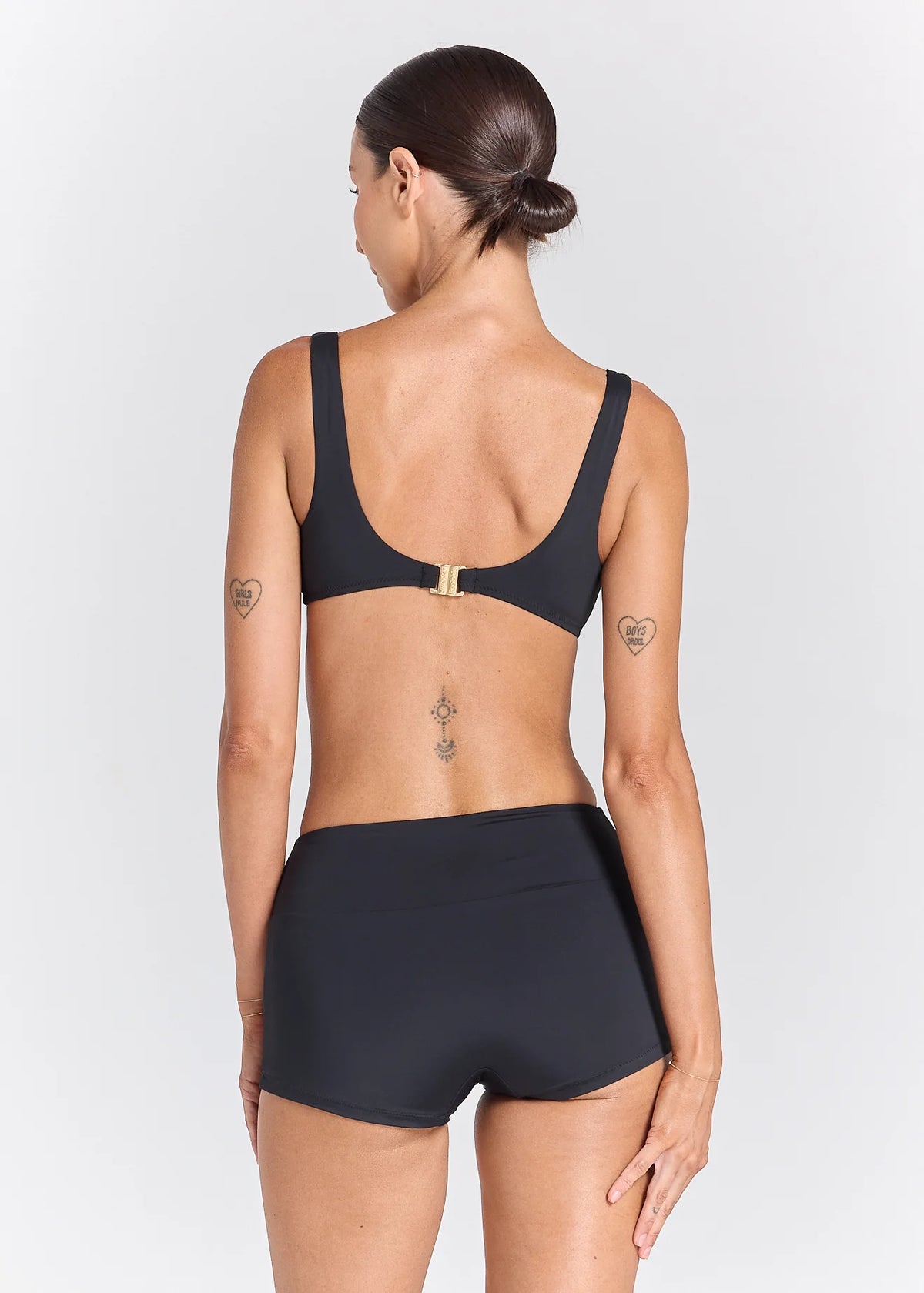 Essentials Surf Bottom Black Sand