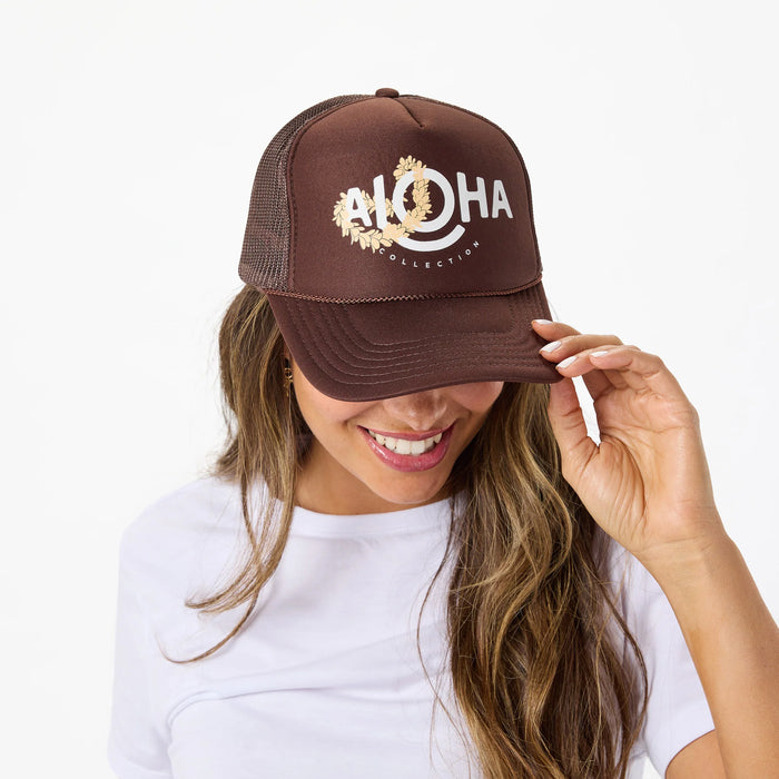 Lei Aloha Trucker Hat Sandstone/Coconut