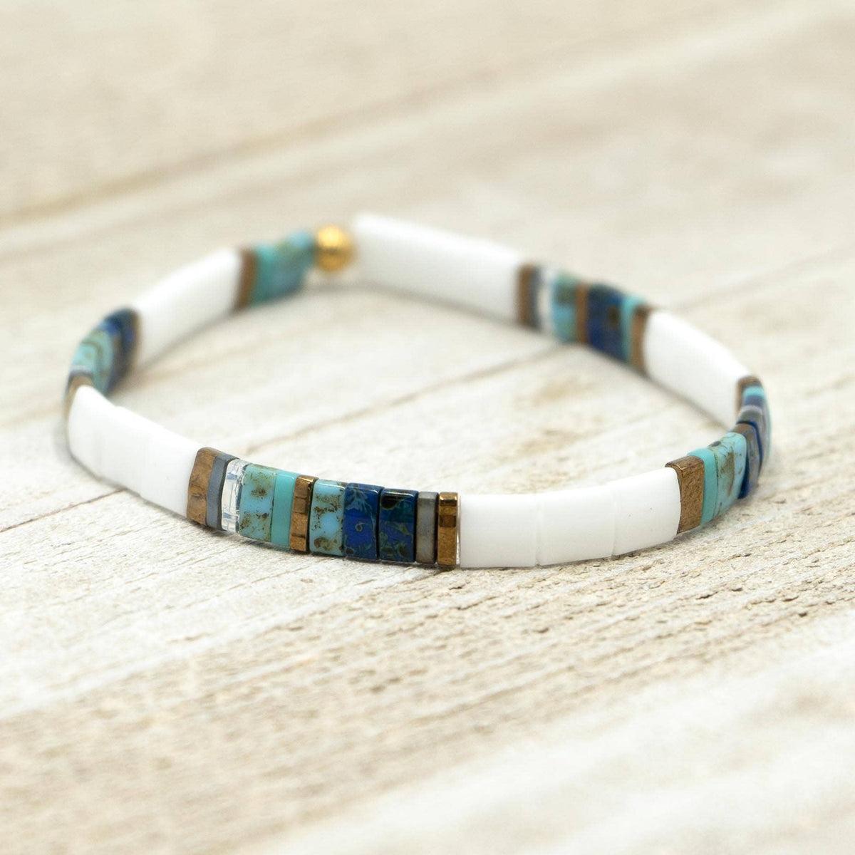 SHORES OF MAINE - Tila Bead Bracelet | Single: 6.50 Inches - M