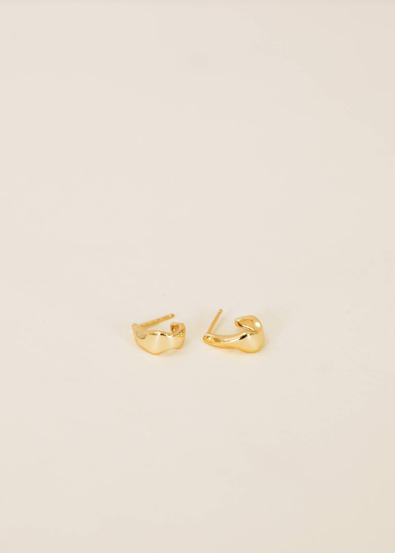 Small Ripple Gold Hoop