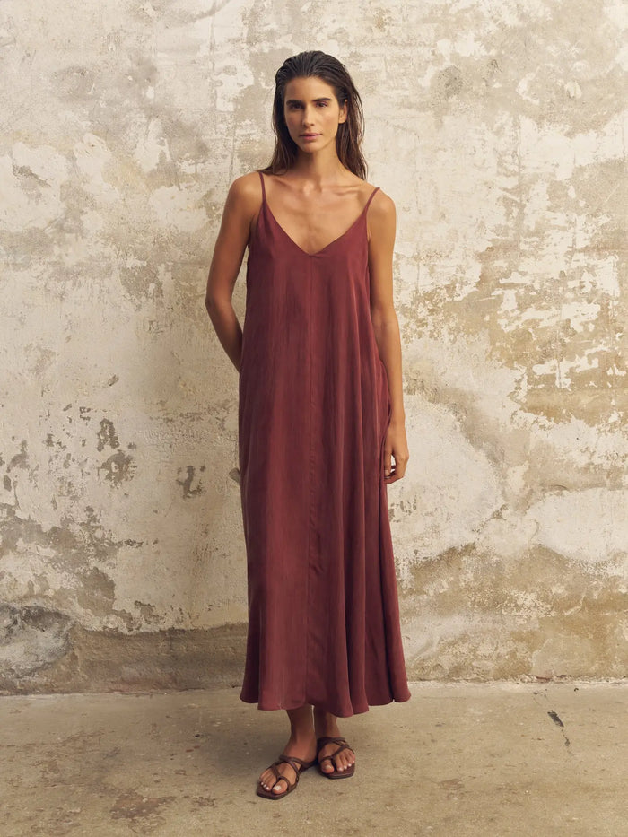 Lucid Flow Maxi Dress Burgundy