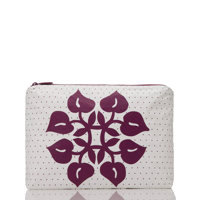 Hilo Dot Mid Pouch White