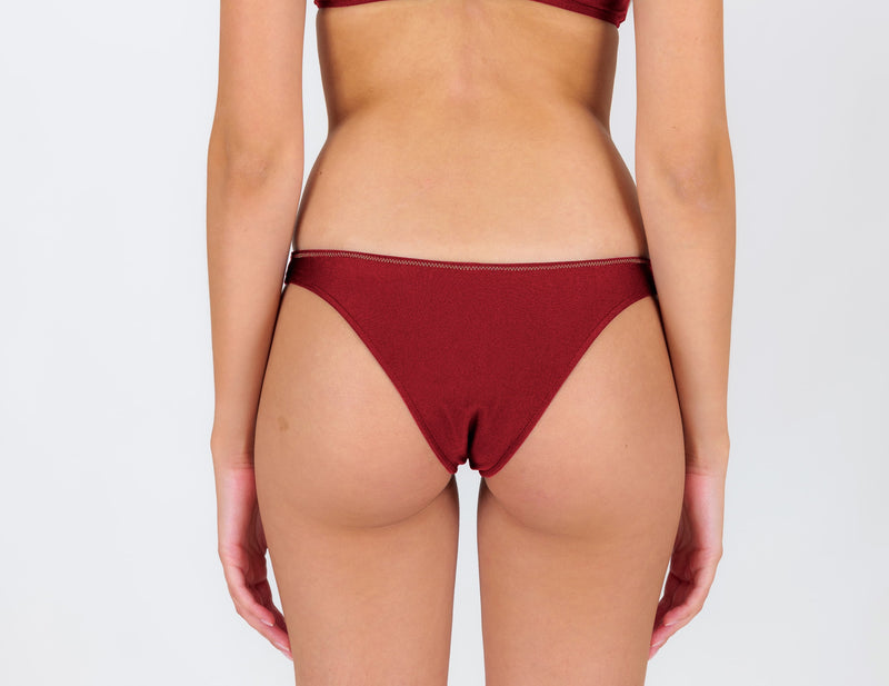 Essential Bottom Divino