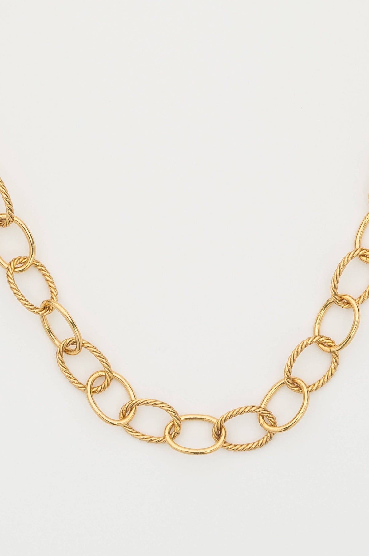 The Valiant Necklace