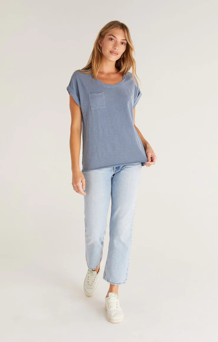 Traveler Easy Pocket Tee Worn Indigo