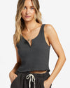 Notch Tank Off Black