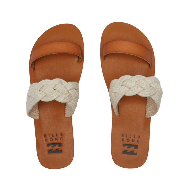 Mae Sandal