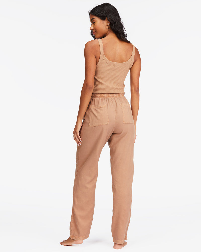 Beachy Keen Pant Putty