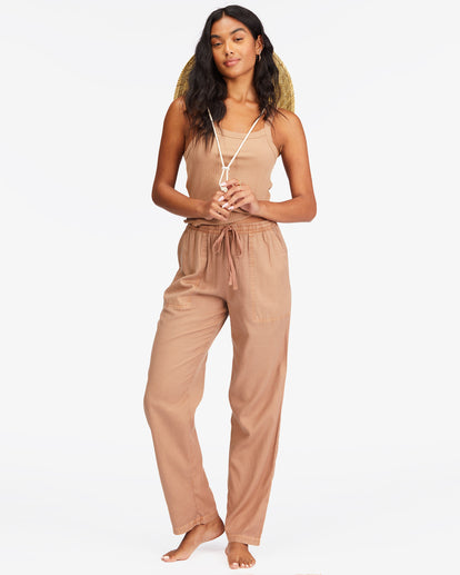 Beachy Keen Pant Putty