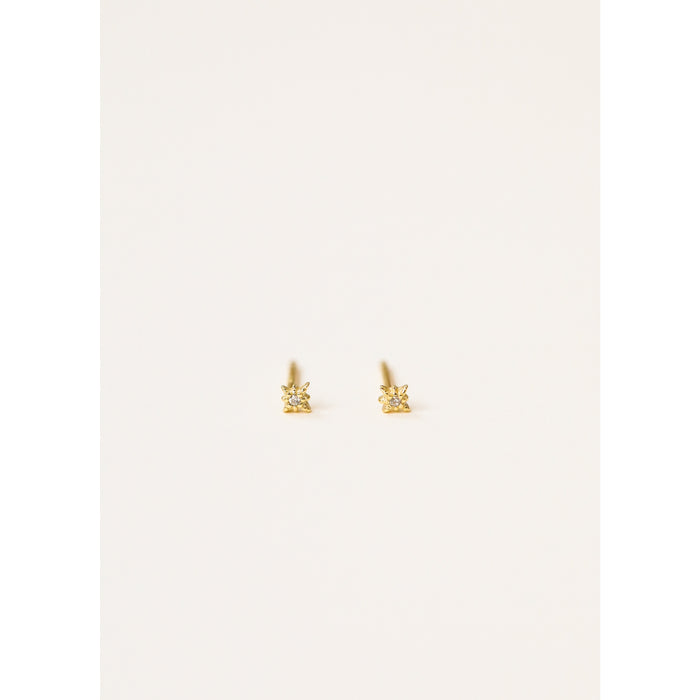 Tiny Star Stud