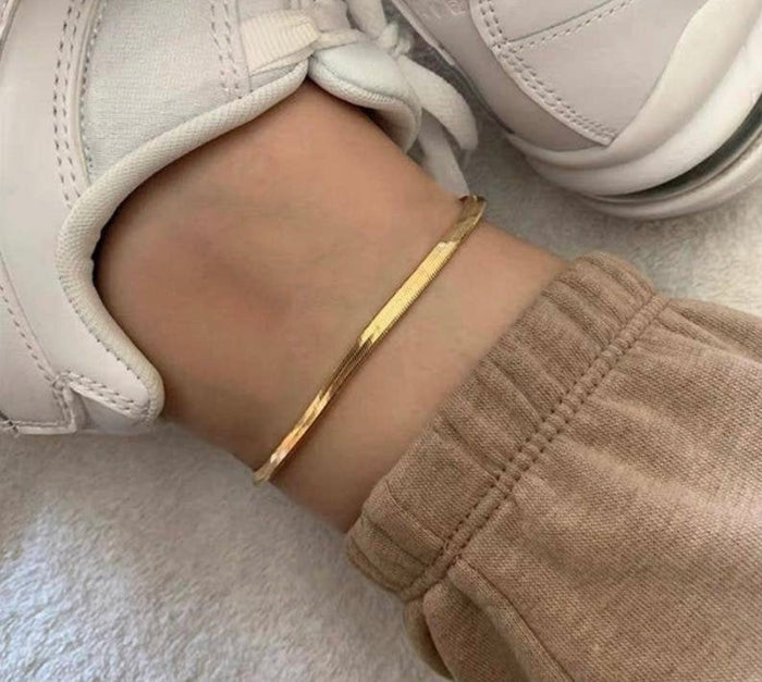 Dainty Snake Anklet